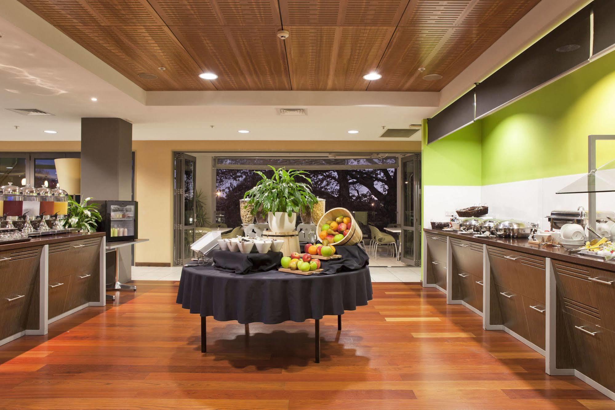 Hotel Ibis Tainui Hamilton